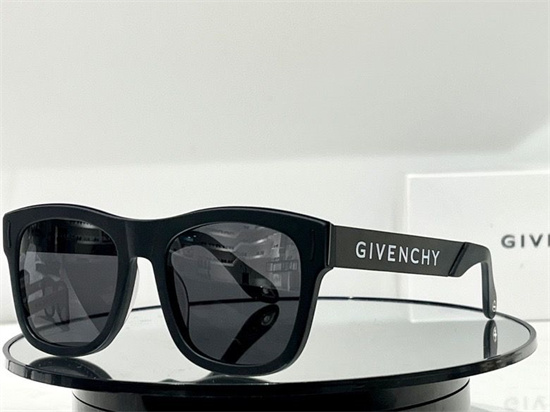 Givenchy Sunglass AAA 042